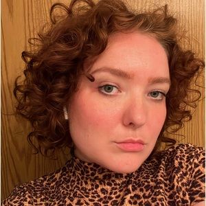 Meet your Posher, Sophia